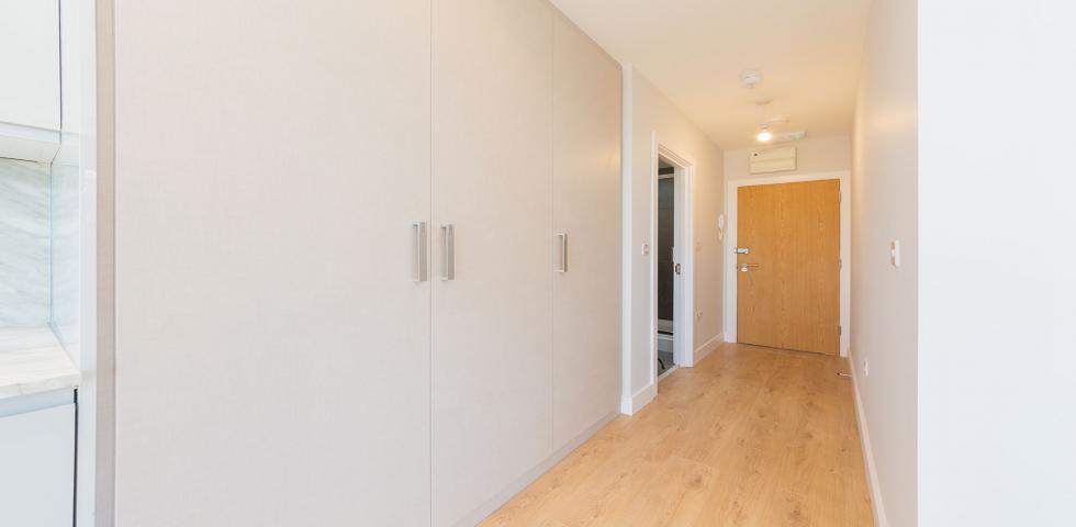 			PARKING SPACE , Studio Apartment, 1 bath, 1 reception Apartment			 Church Lane , KINGSBURY 